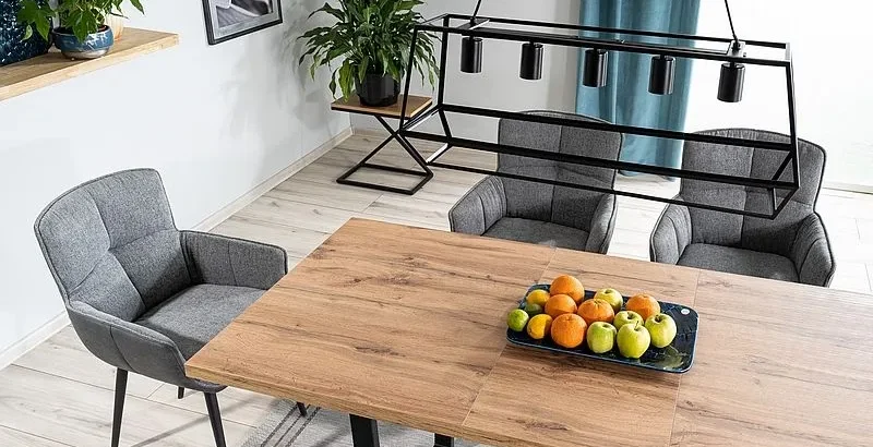 stoły drewniane rozkładane do salonu